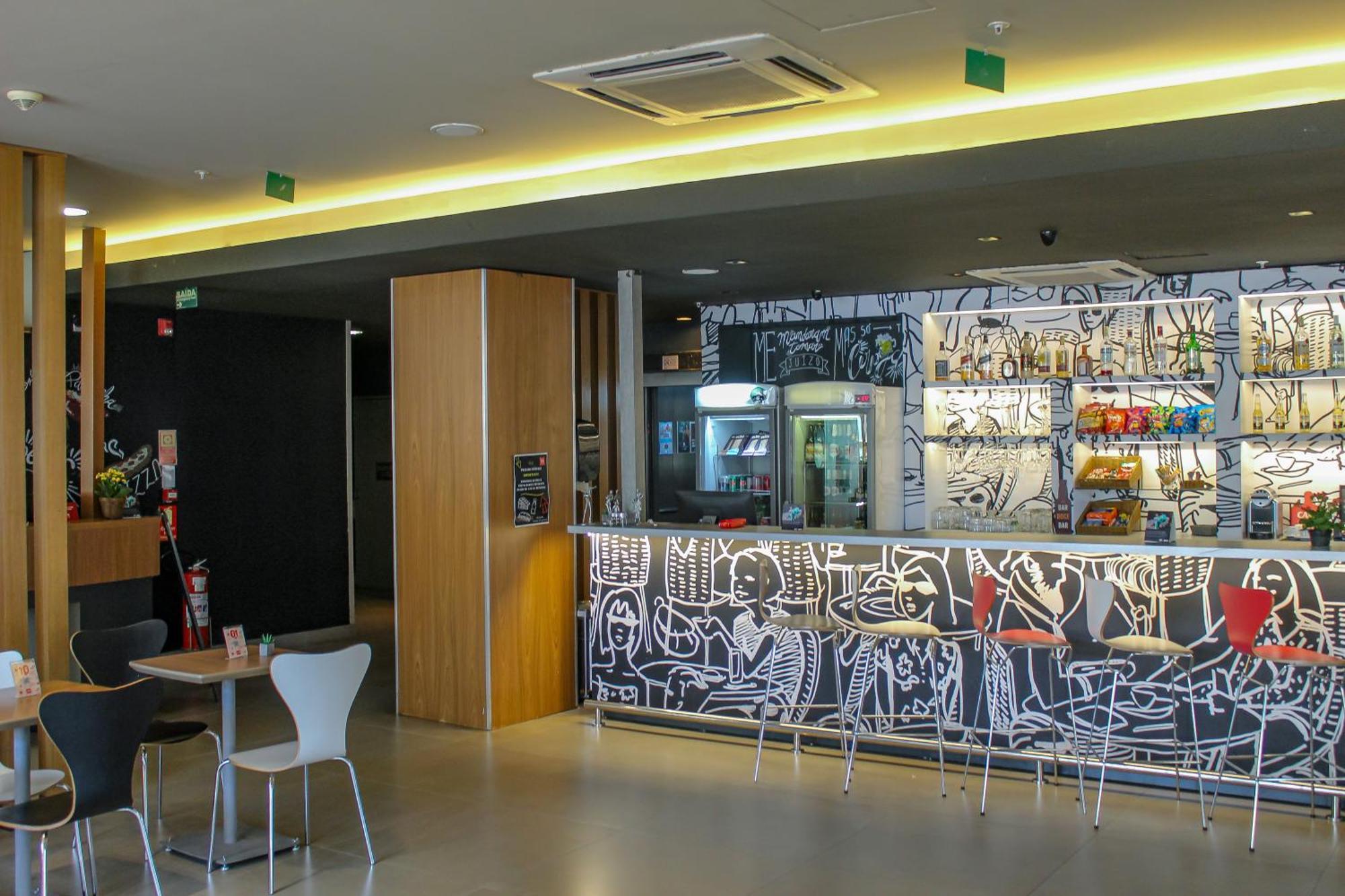 Hotel Ibis Goiânia Zewnętrze zdjęcie